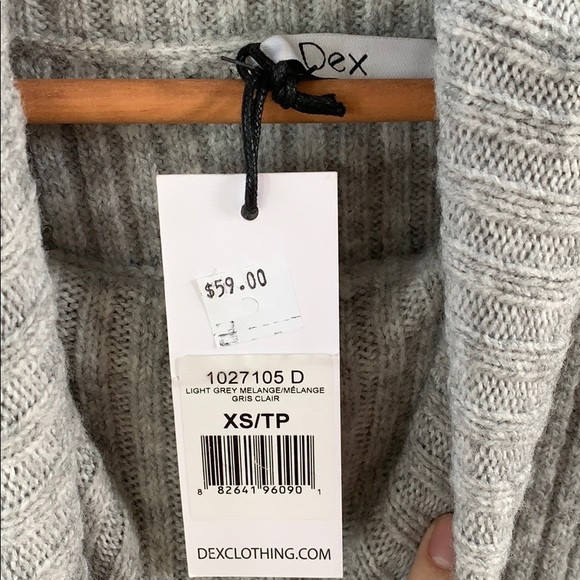 3/$30 Dex long grey side slit tunic - Picture 3 of 3